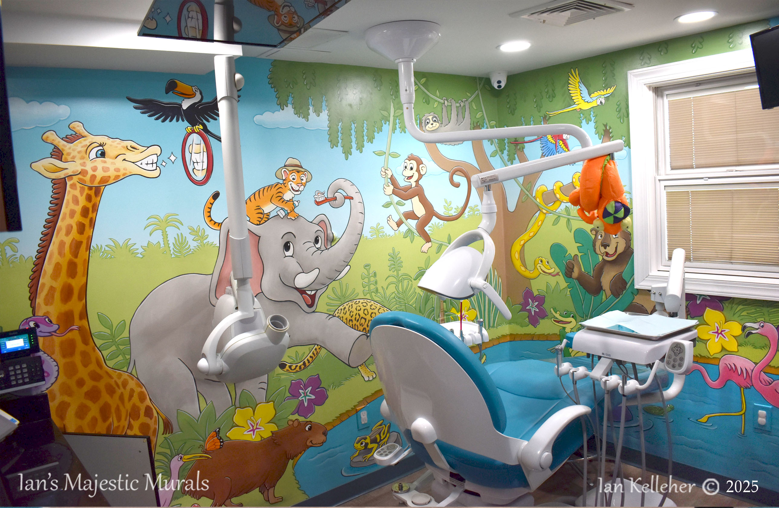 iankelleher_junglesafaridental_mural_web01.jpg